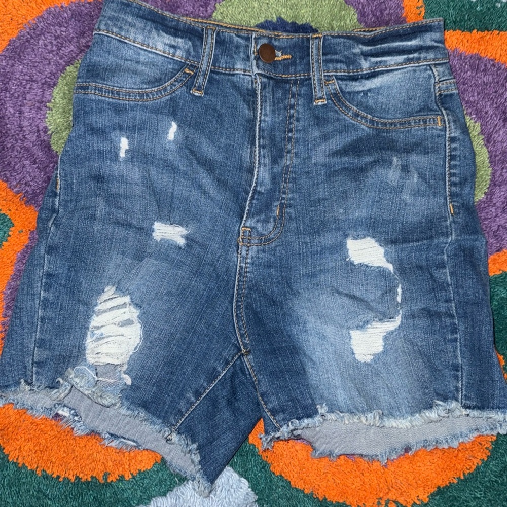 Cute Bermuda Shorts! (Sculpting)